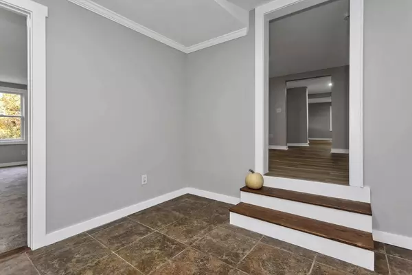 Montgomery, MA 01085,3 North Rd