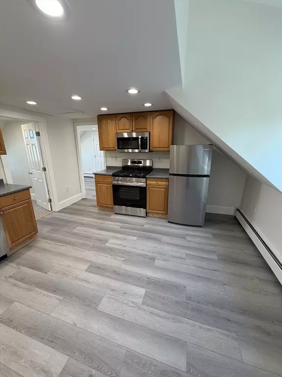 Beverly, MA 01915,10 Summer St #3