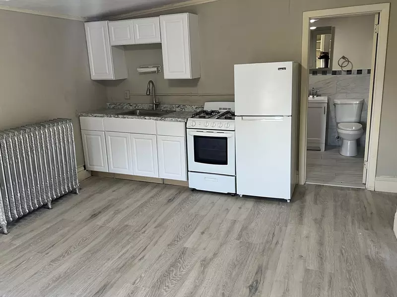 14 Monument Square #4-11, Boston, MA 02129