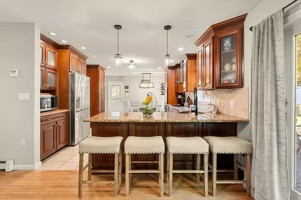 Ipswich, MA 01938,29 Charlotte Road