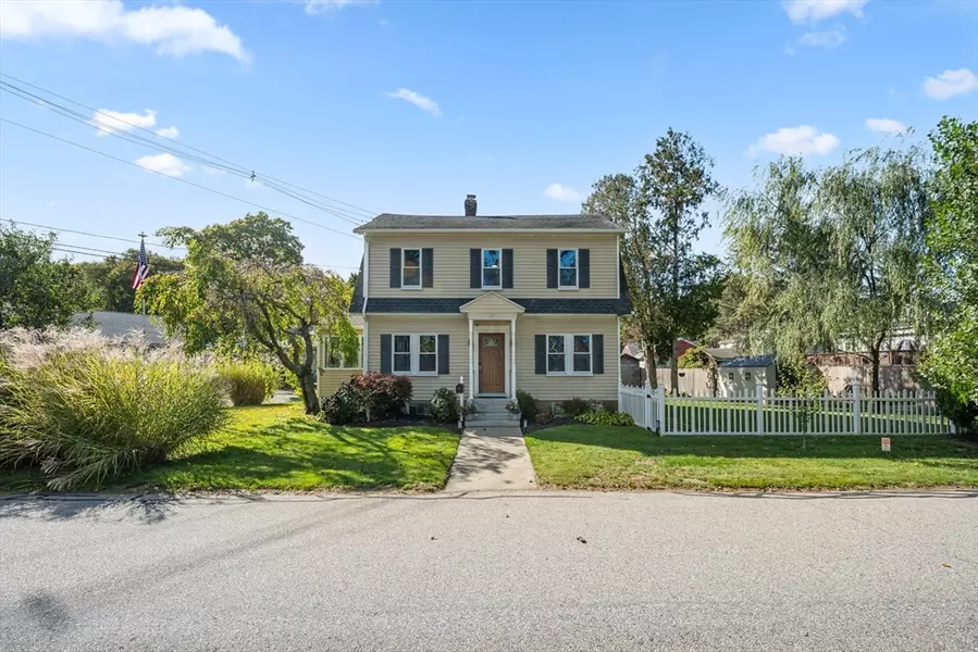 26 Browne Road, Shrewsbury, MA 01545