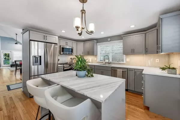 84 Hawthorne Village Rd #84, Nashua, NH 03062