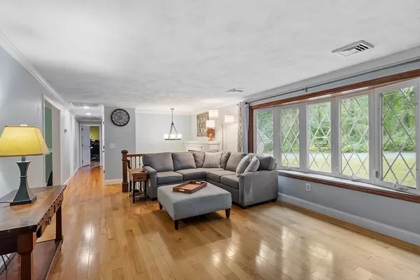 Tewksbury, MA 01876,20 Meredith Rd