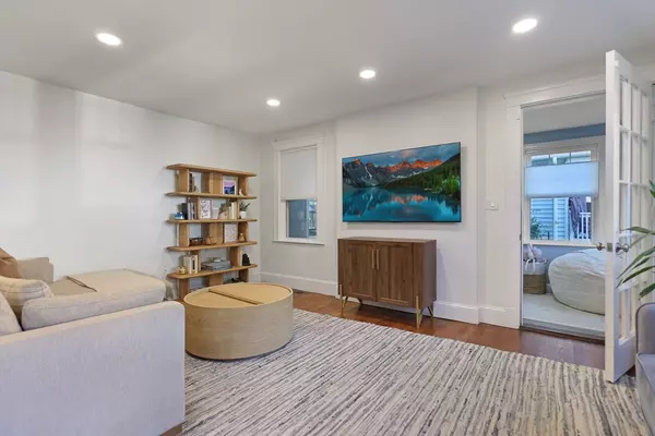 Medford, MA 02155,15 Whitman Road