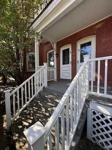 Northampton, MA 01060,7 Glenwood Ave #7