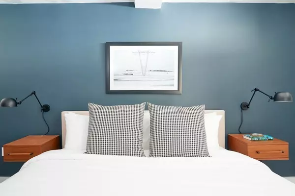 Boston, MA 02111,630 Washington #505