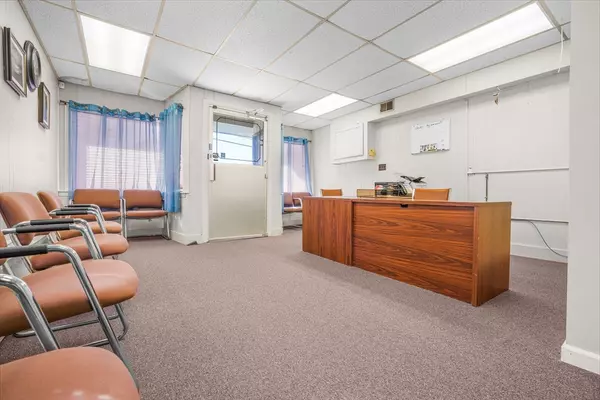 Fall River, MA 02724,362 Sprague St