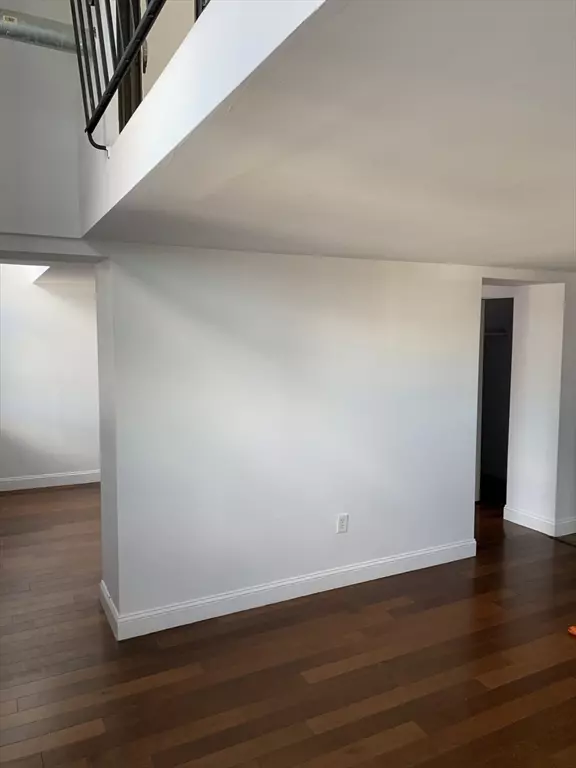 Everett, MA 02149,12 Locust #3D