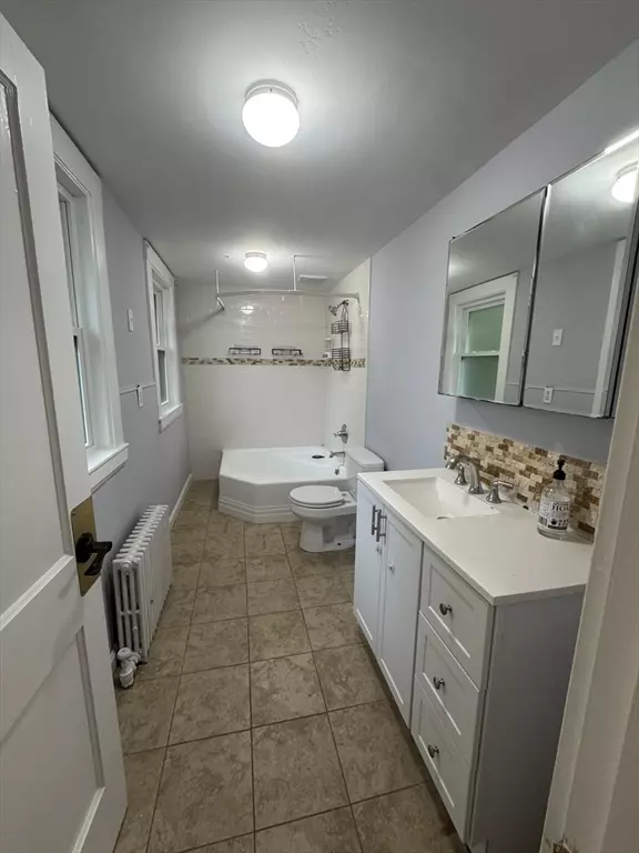 Norwood, MA 02062,21 Savin Ave #2