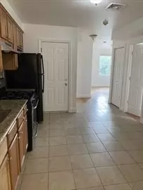 Boston, MA 02128,84 Maverick #2a