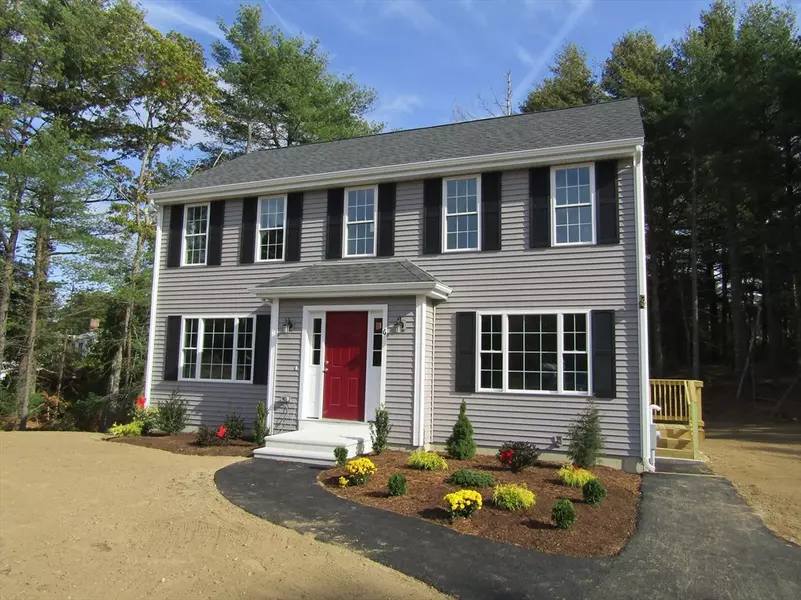 49 Bumble Bee Dr, Plymouth, MA 02360