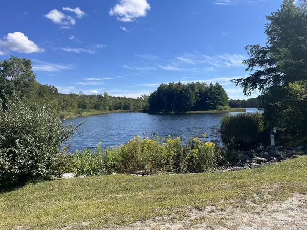 0 Long Bow Lane East, Becket, MA 01223