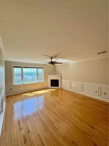 Fall River, MA 02720,117 Martha #2