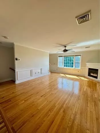 Fall River, MA 02720,117 Martha #2