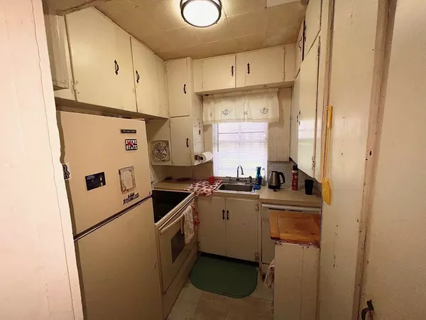 Middleboro, MA 02346,7 Myrtle St