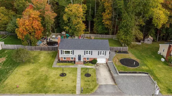 Acushnet, MA 02743,16 Brookside Dr.