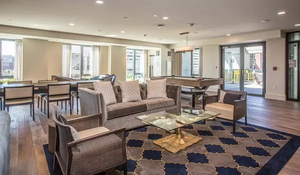 Boston, MA 02114,1 Canal St. #507