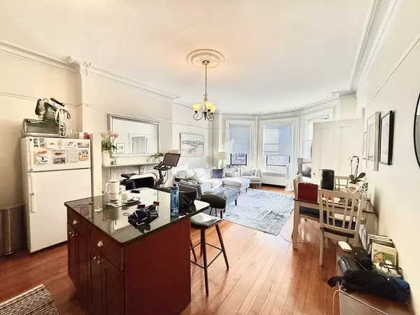 Boston, MA 02115,177 Marlborough Street #8