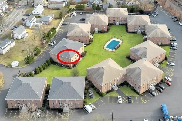 12 Colonial Village Dr #12, Arlington, MA 02474