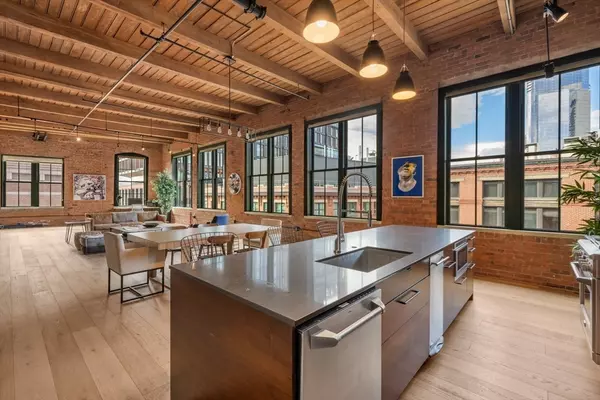 49 Melcher St #502, Boston, MA 02210