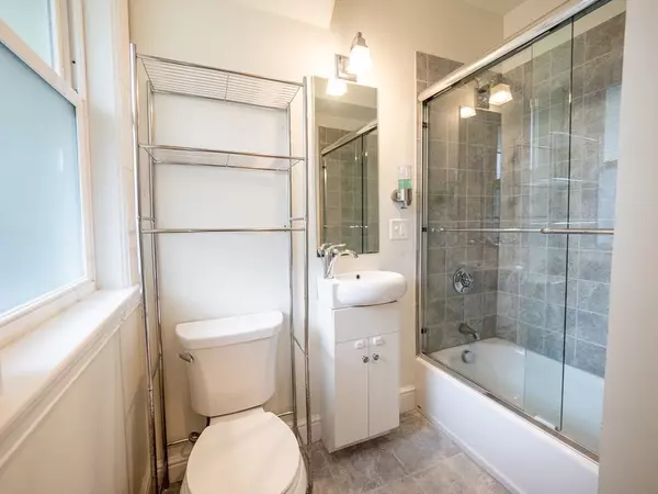 Somerville, MA 02144,24 Hall Street #1