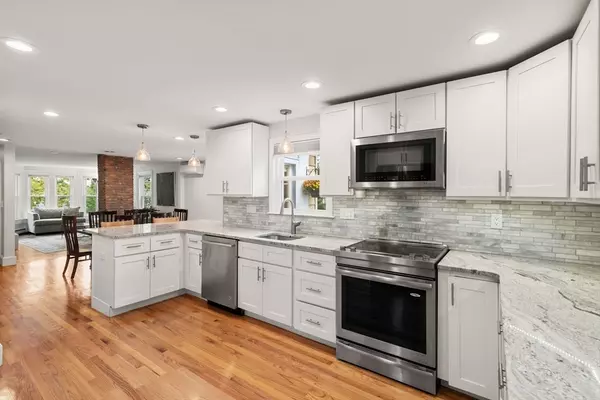 91 Fayette St #91, Watertown, MA 02472