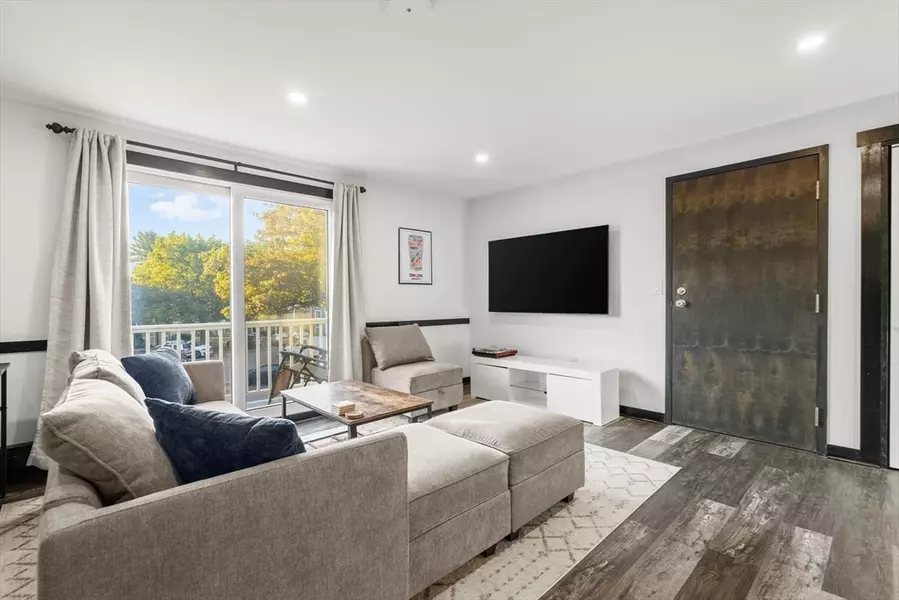 451 School Street #9-10, Marshfield, MA 02050