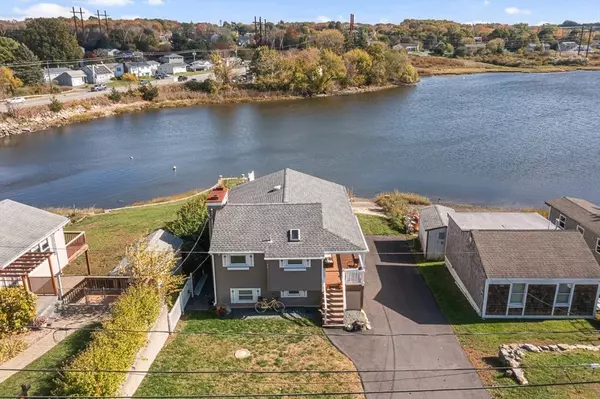 Swansea, MA 02777,30 Front St