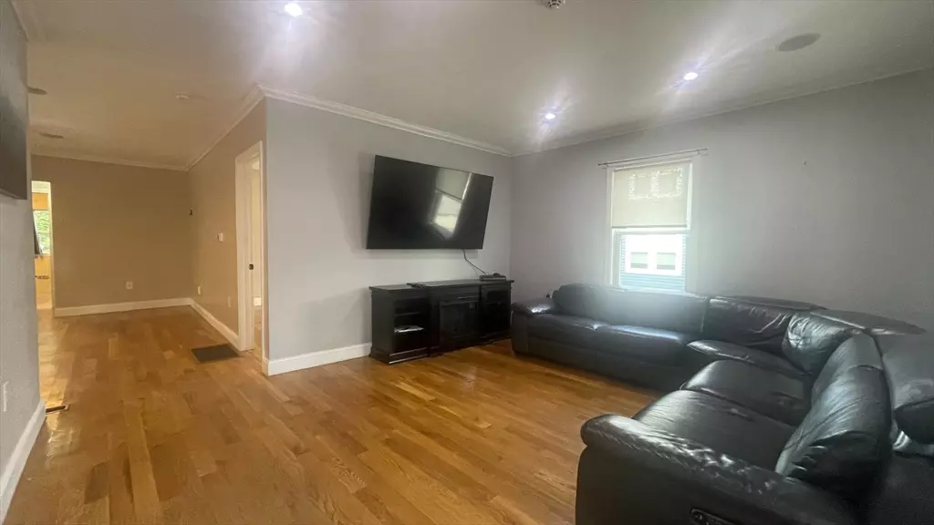 Boston, MA 02126,87 W Selden St #1