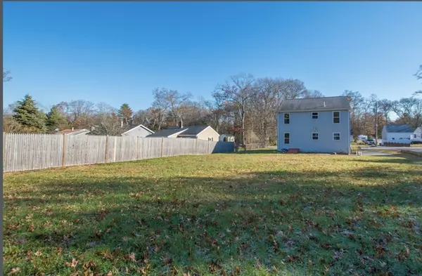 Bridgewater, MA 02324,58 Roberts Road