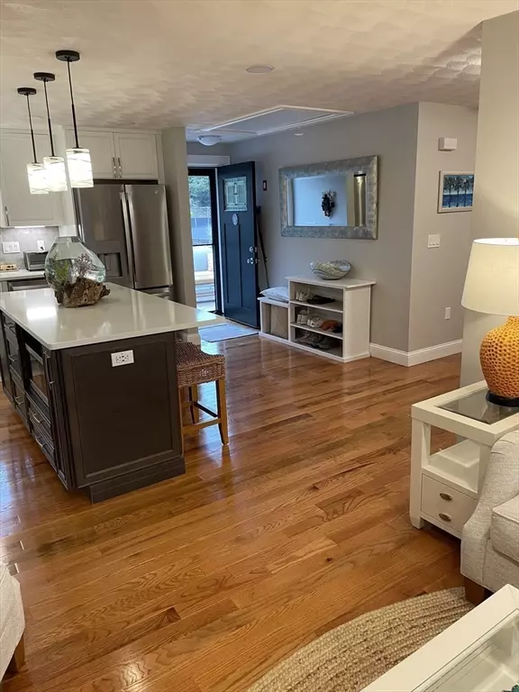 Amesbury, MA 01913,13 High St #2