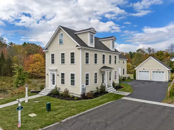 5 Moncrief Street #5, Amesbury, MA 01913