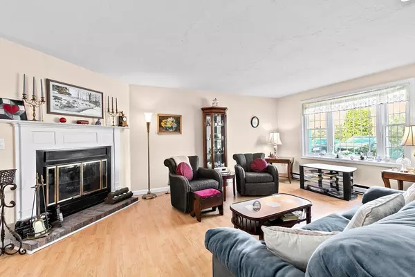 Sandwich, MA 02537,36 Atkins Rd #D2