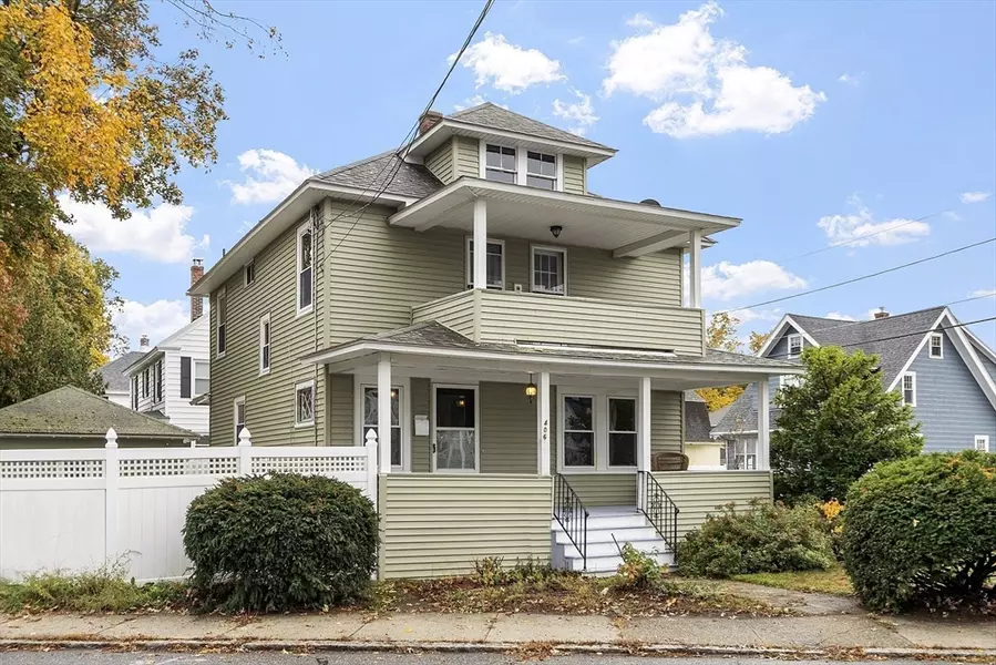 406 Parker St, Lowell, MA 01851