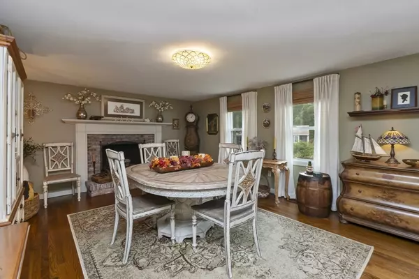 Barnstable, MA 02601,8 Jib Way