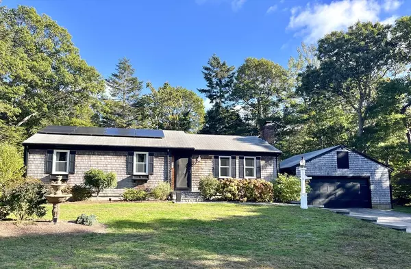8 Jib Way, Barnstable, MA 02601