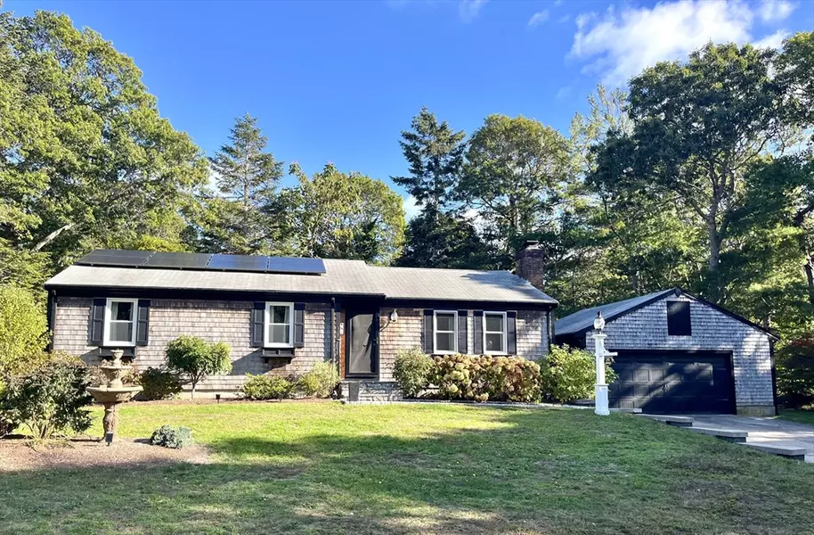 8 Jib Way, Barnstable, MA 02601