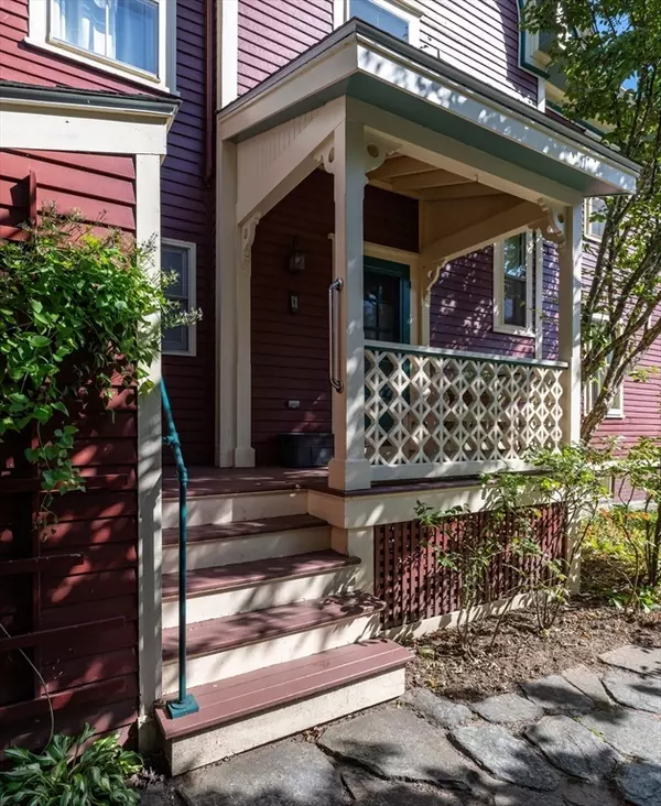 Northampton, MA 01060,49 Kensington Ave