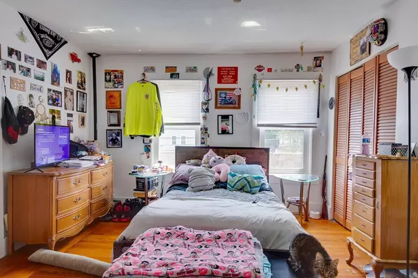 Norwood, MA 02062,25-29 Chapel St