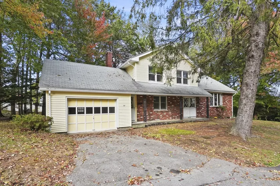 39 Davidson Road, West Boylston, MA 01583