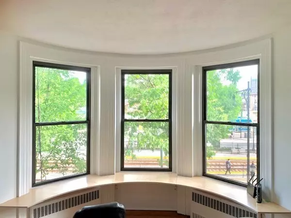Brookline, MA 02446,1021 Beacon #4