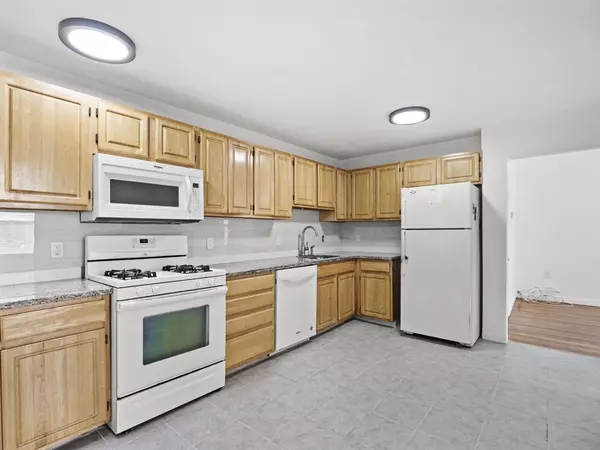 Boston, MA 02124,95 Florida St #1