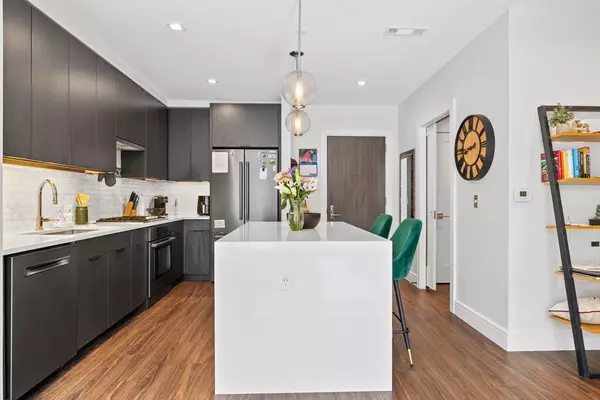 Boston, MA 02128,99 Sumner St #101