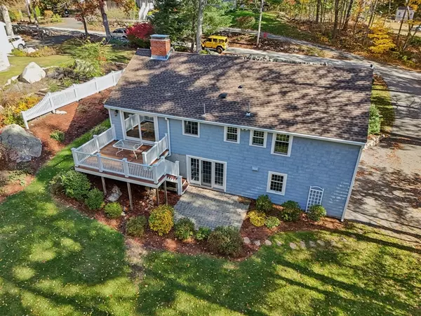 Southborough, MA 01772,39 Woodbury Rd