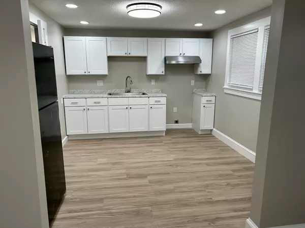 Springfield, MA 01109,99 Edgemont St