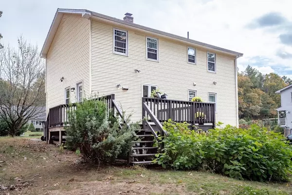 Westfield, MA 01085,64 Old Stage Rd