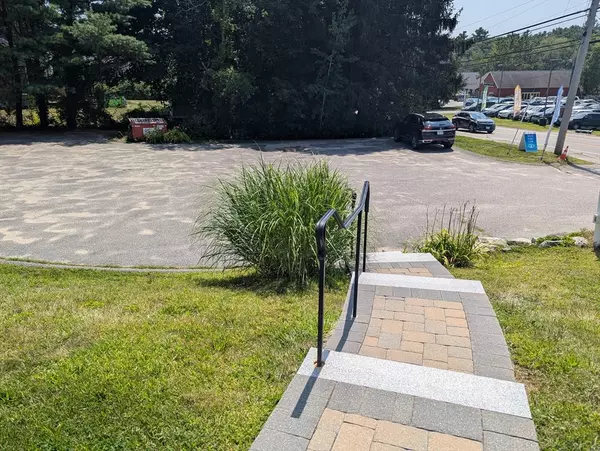 Acton, MA 01720,457 Great Rd