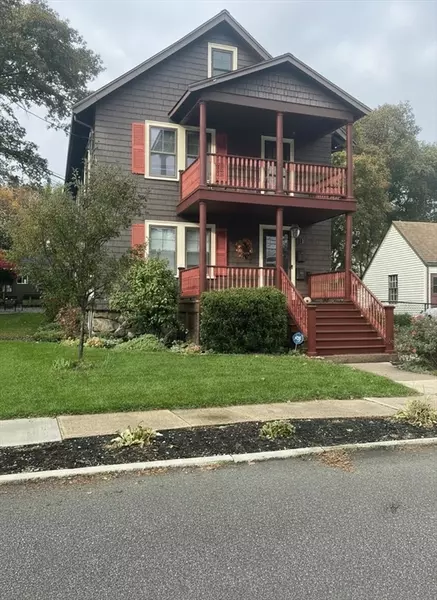 39 Gould St #1, Wakefield, MA 01880