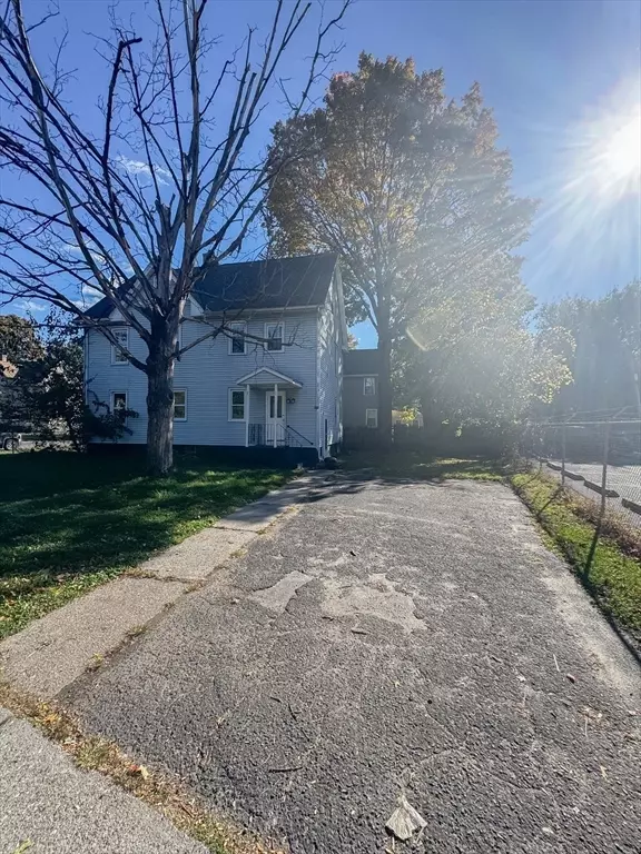 Springfield, MA 01108,3-5 Noel St