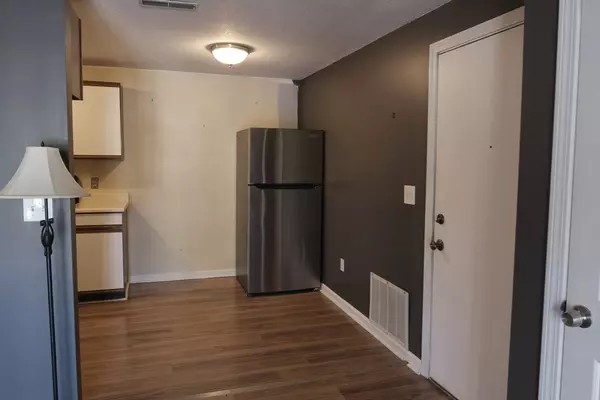 New Bedford, MA 02745,1573 Braley Road #39